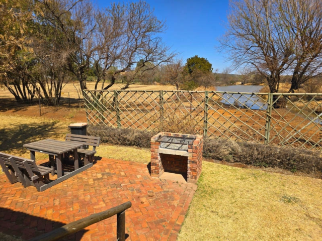 Cottage Three braai place
