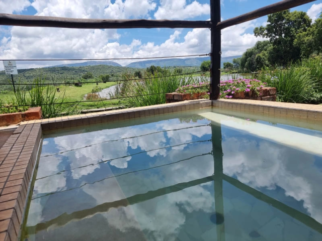Cottage Three pool plunge