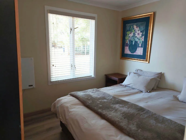 cottage 2 bedroom